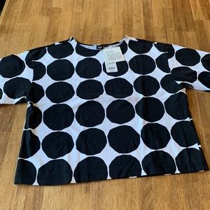 NWT Marimekko Uniqlo top.  Size small.